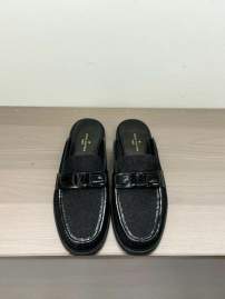 Picture of Louis Vuitton Slippers _SKULVsz38-47mnf05011326